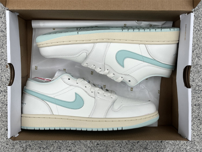 Authentic  Air jordan 1 Low Sail lgloo  Women