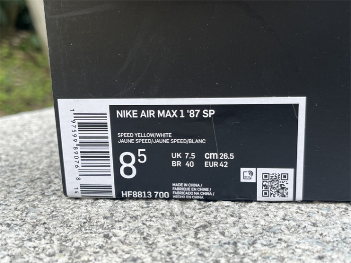 Authentic Supreme x Nike Air Max1'87  Yellow