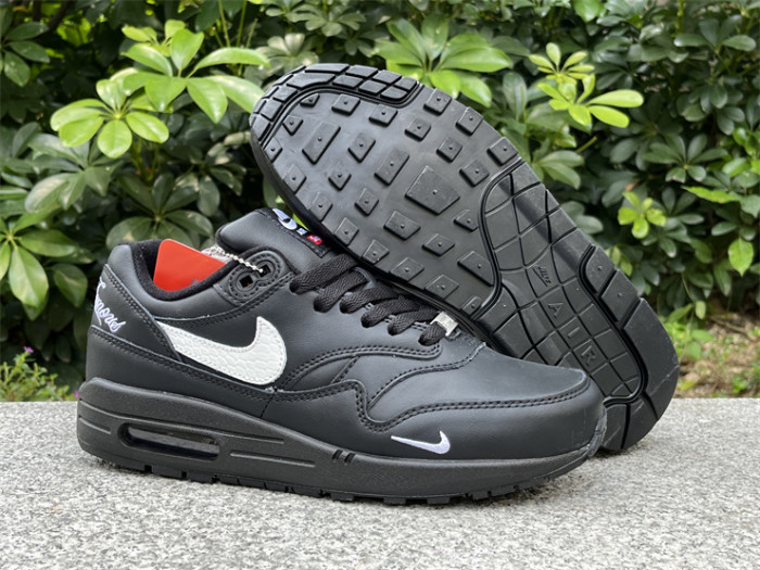 Authentic Supreme x Nike Air Max1'87  Black