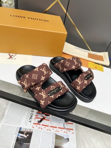 LV women Sandals 1：1 Quality-1049