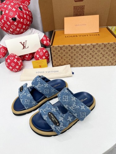 LV women Sandals 1：1 Quality-1042