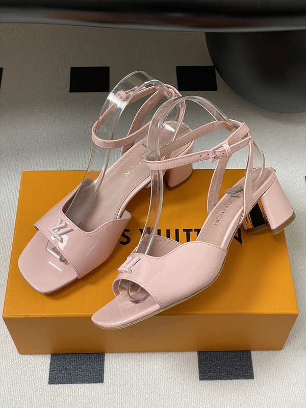 LV women Sandals 1：1 Quality-1064