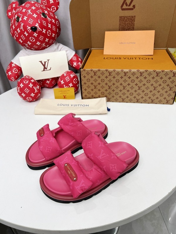 LV women Sandals 1：1 Quality-1027
