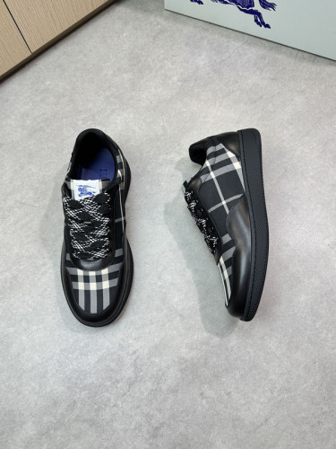 Super Max Burberry Shoes-049