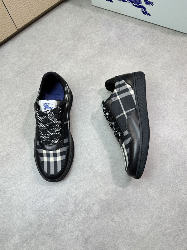 Super Max Burberry Shoes-049