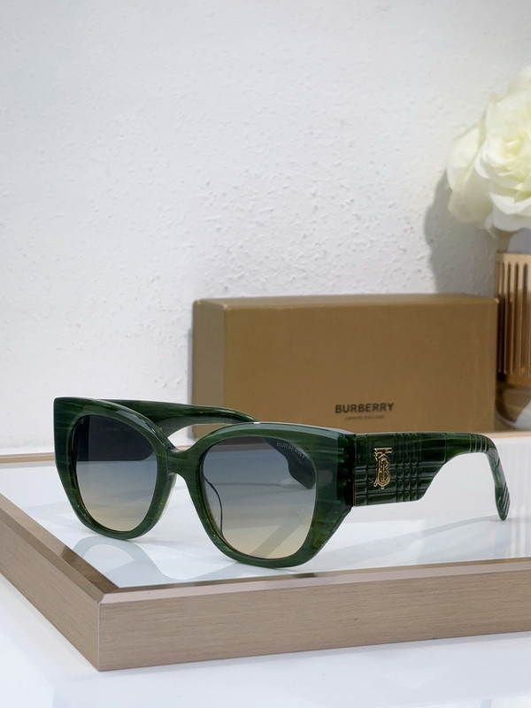 Burberry Sunglasses AAAA-2999