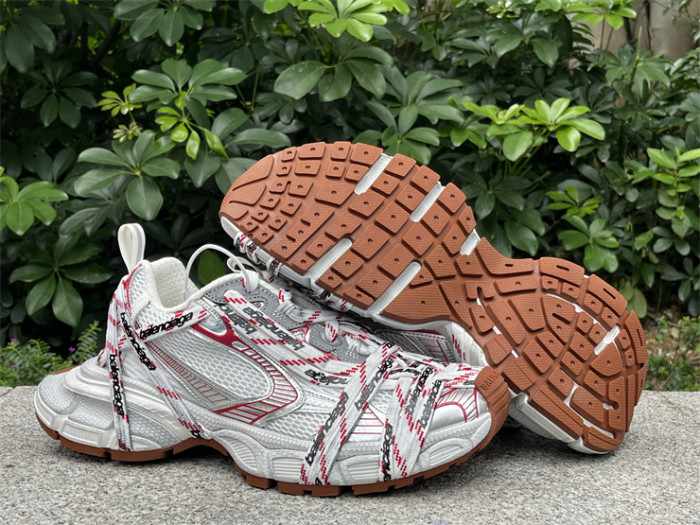 B 17FW Tripe-S High End Sneaker-645