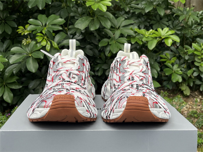 B 17FW Tripe-S High End Sneaker-645