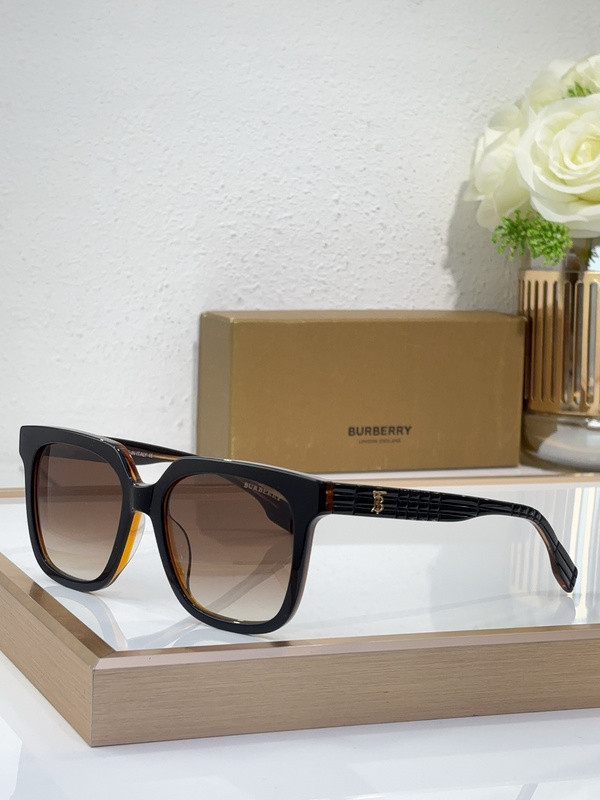 Burberry Sunglasses AAAA-2990