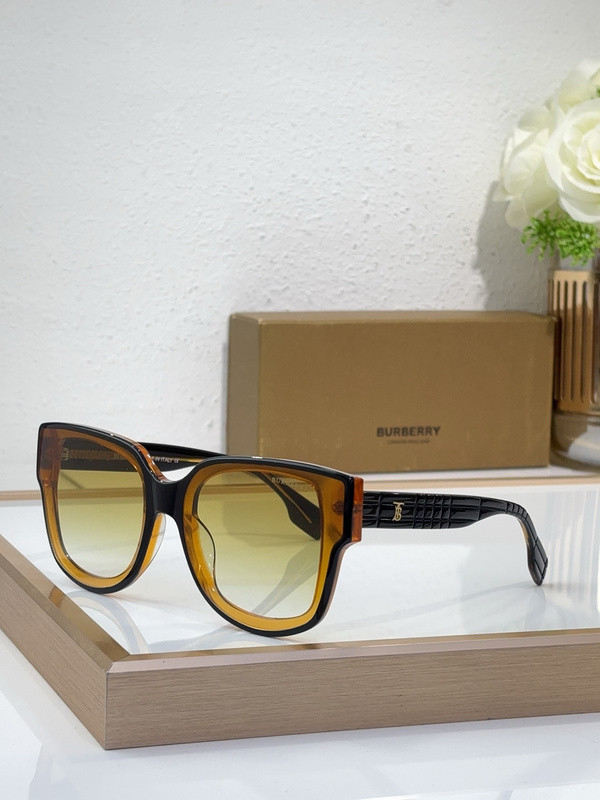 Burberry Sunglasses AAAA-3056