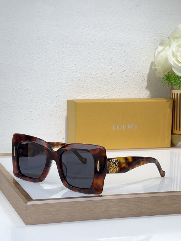 Loewe Sunglasses AAAA-670