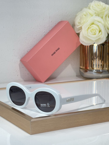 Miu Miu Sunglasses AAAA-1811