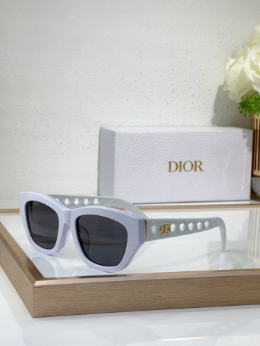 Dior Sunglasses AAAA-3555