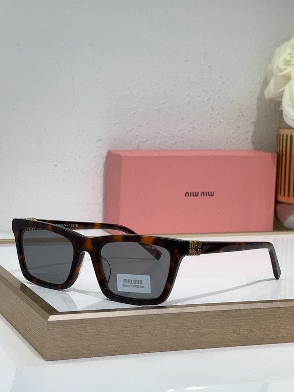 Miu Miu Sunglasses AAAA-1768