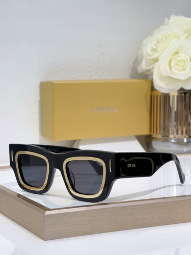 Loewe Sunglasses AAAA-737