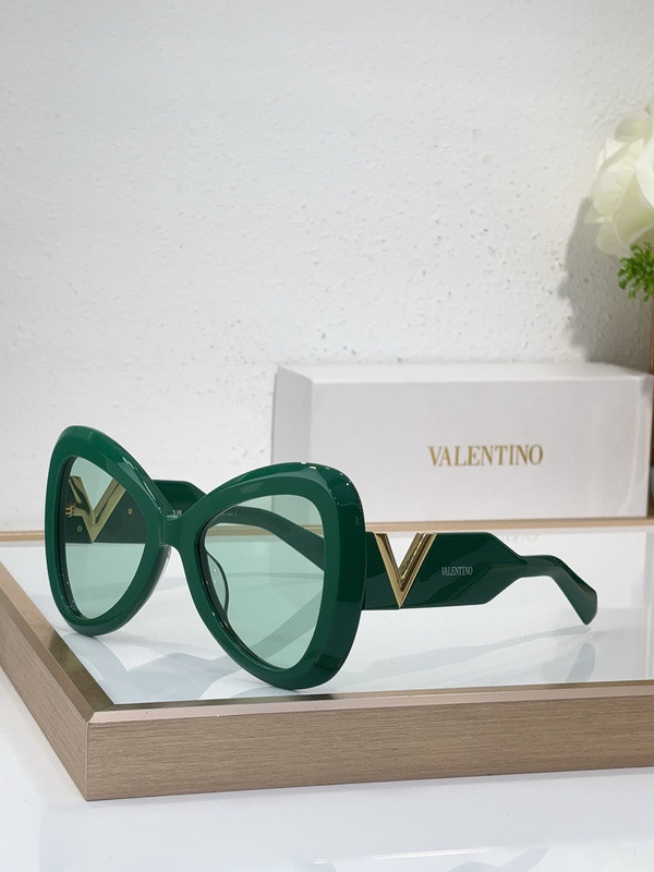 V Sunglasses AAAA-616