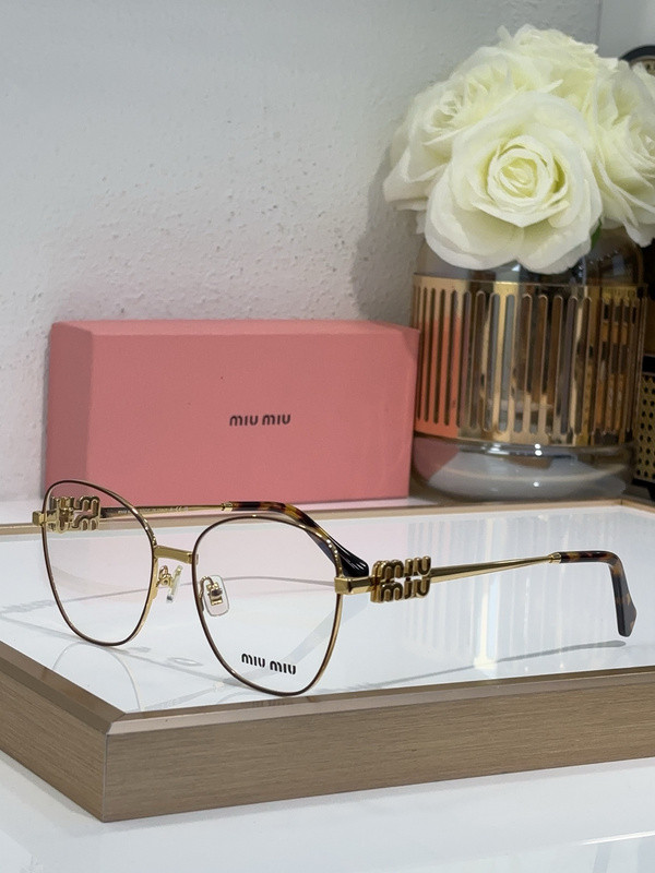 Miu Miu Sunglasses AAAA-1874