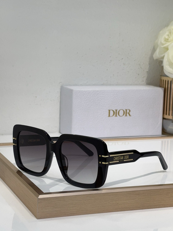 Dior Sunglasses AAAA-3547