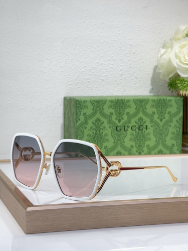 G Sunglasses AAAA-8113