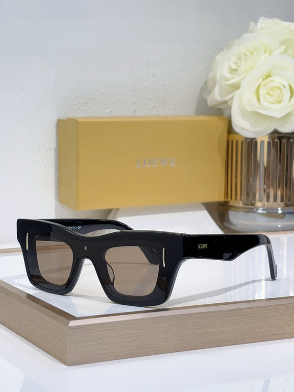 Loewe Sunglasses AAAA-728