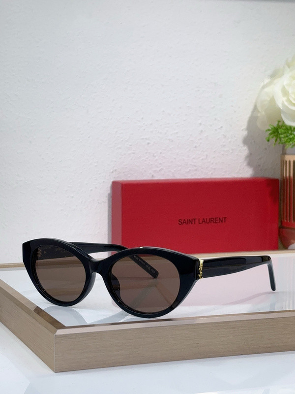 YL  Sunglasses AAAA-1074