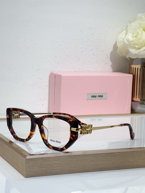 Miu Miu Sunglasses AAAA-1845