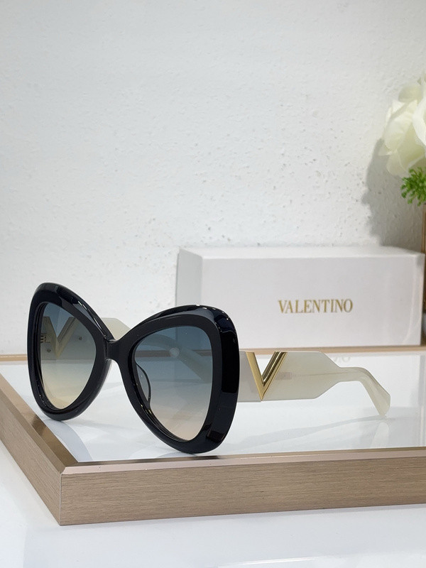 V Sunglasses AAAA-612