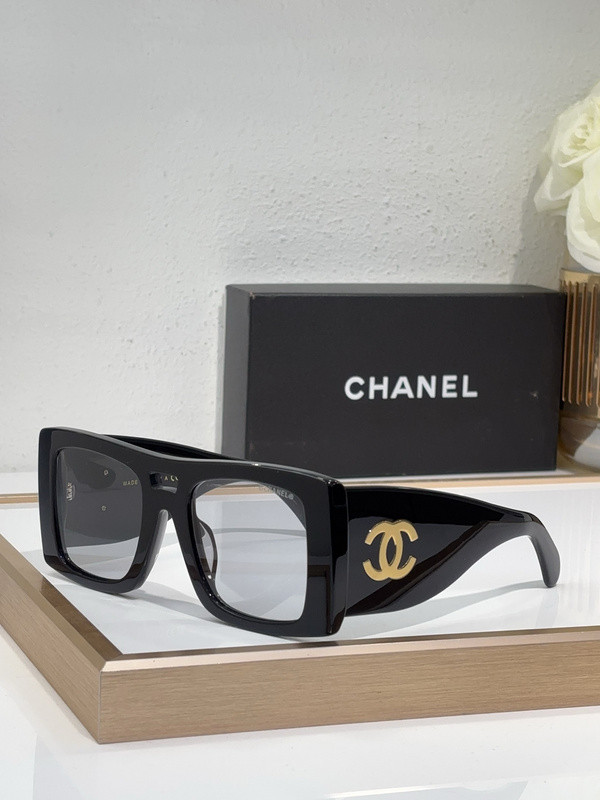CHNL Sunglasses AAAA-5162