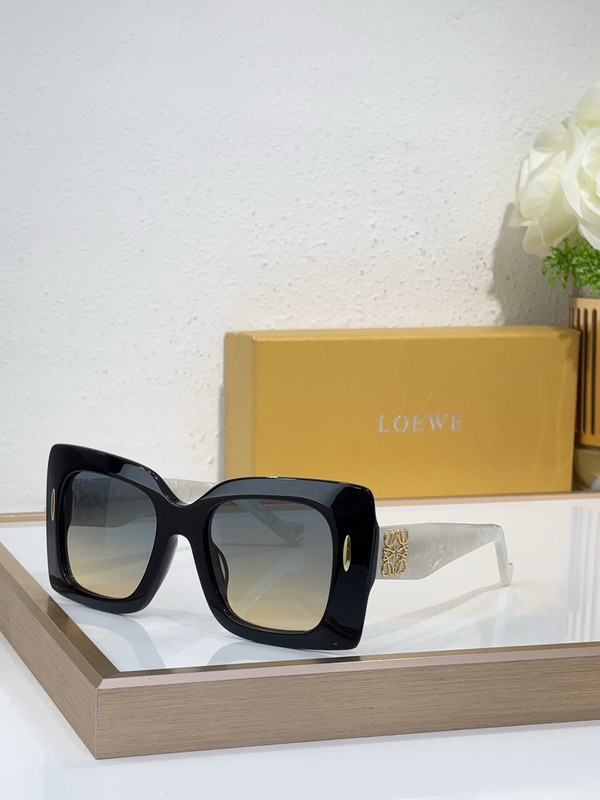 Loewe Sunglasses AAAA-668