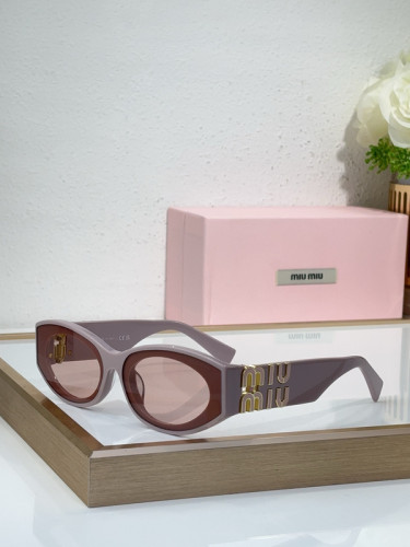 Miu Miu Sunglasses AAAA-1717