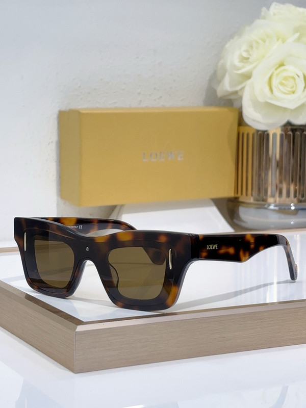 Loewe Sunglasses AAAA-727