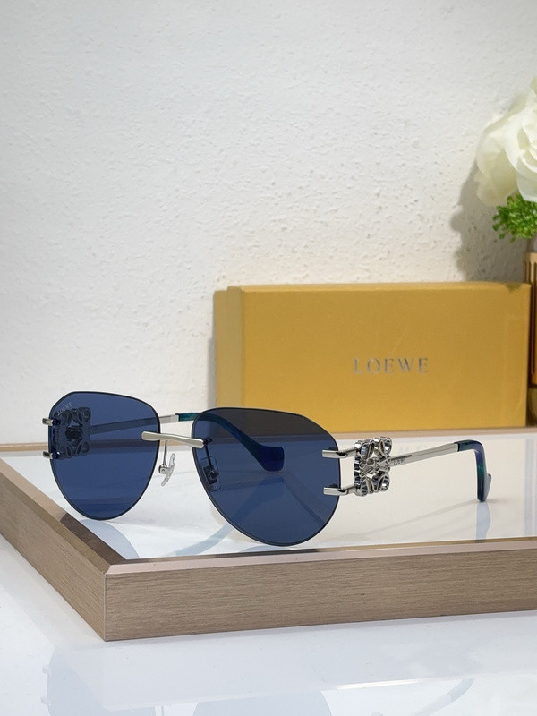 Loewe Sunglasses AAAA-650