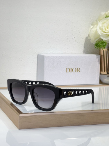 Dior Sunglasses AAAA-3549