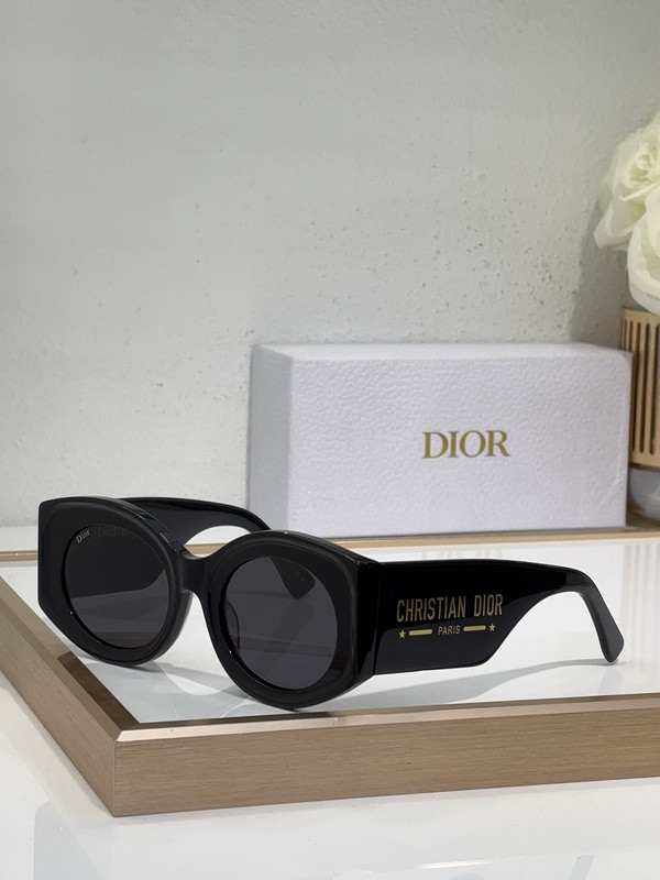 Dior Sunglasses AAAA-3499