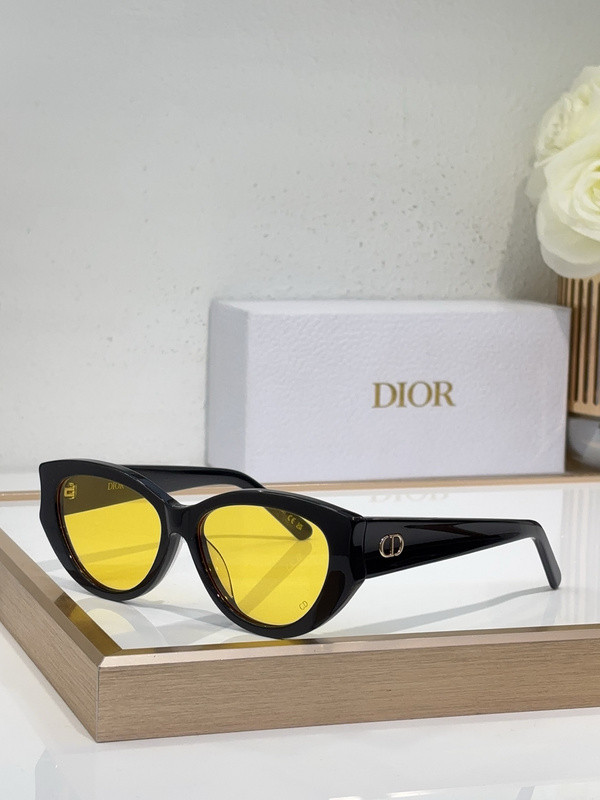 Dior Sunglasses AAAA-3522