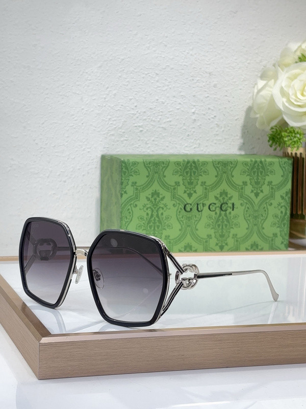 G Sunglasses AAAA-8108