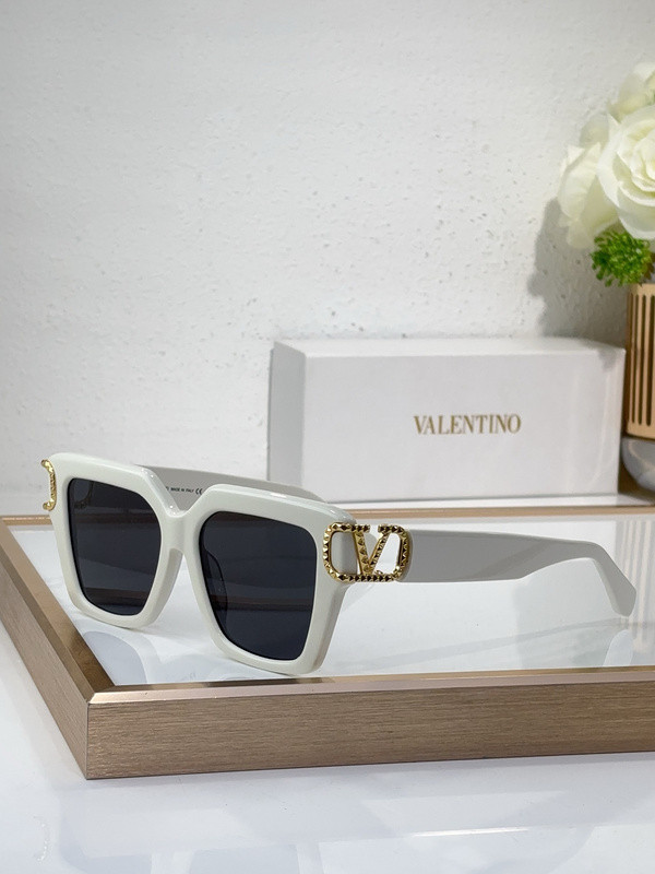 V Sunglasses AAAA-622