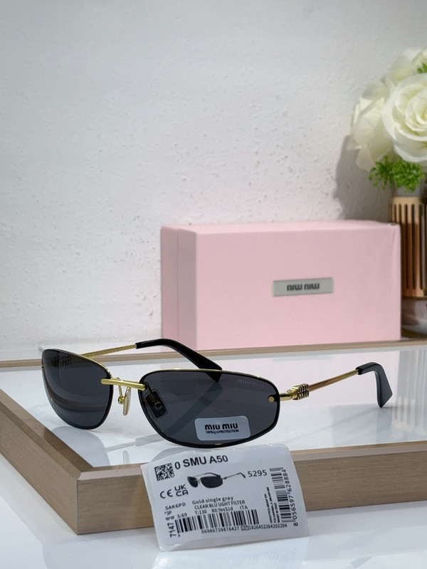 Miu Miu Sunglasses AAAA-1776