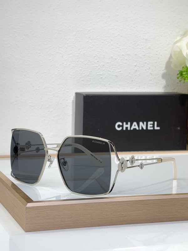 CHNL Sunglasses AAAA-5094