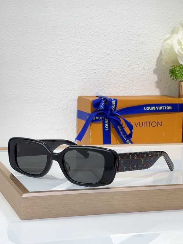 LV Sunglasses AAAA-5802