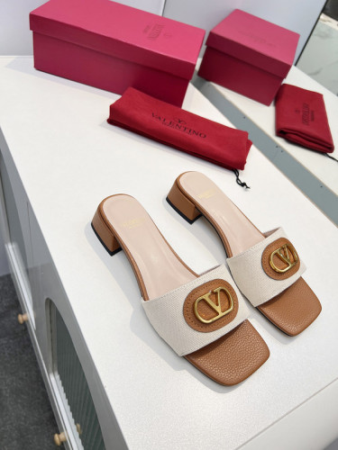 VT women slippers AAA-282