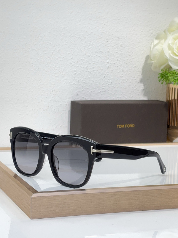 Tom Ford Sunglasses AAAA-4617