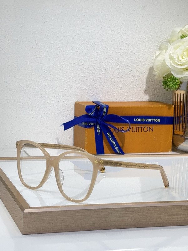 LV Sunglasses AAAA-5657