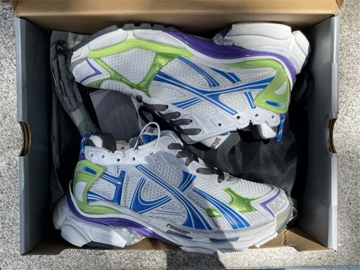 B 17FW Tripe-S High End Sneaker-647