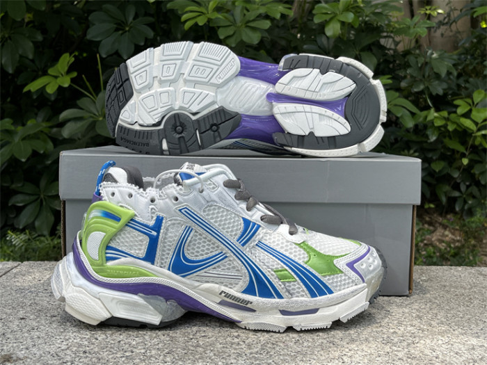 B 17FW Tripe-S High End Sneaker-647