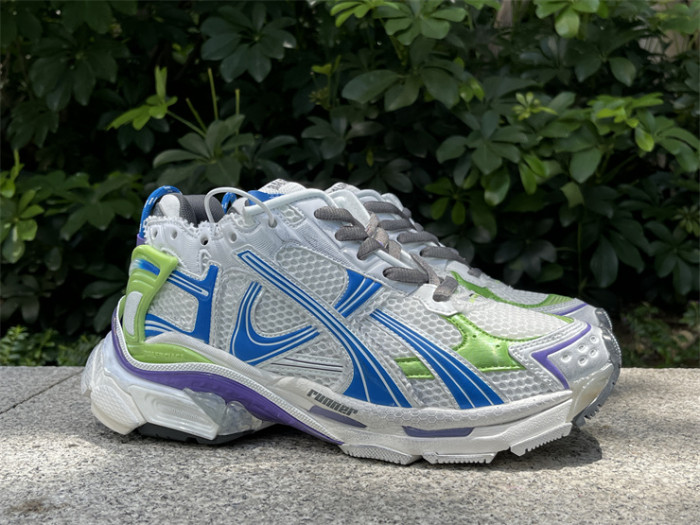 B 17FW Tripe-S High End Sneaker-647