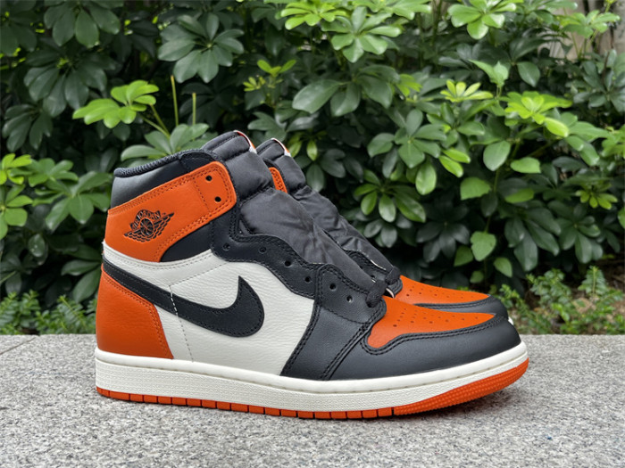 Authentic  Air Jordan 1 Retro High OG  Shattered Backboard   2025