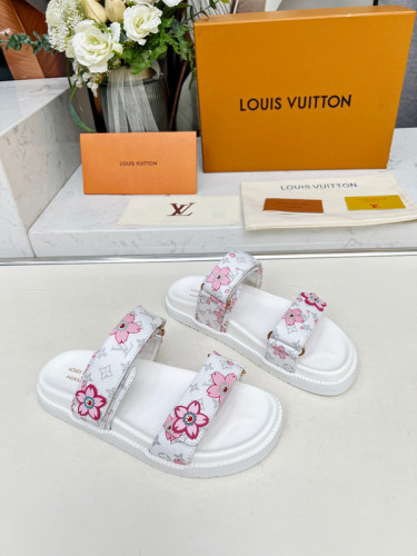 LV women Sandals 1：1 Quality-1071