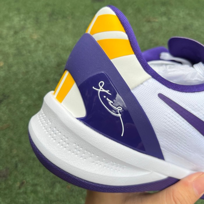 Authentic  Nike Kobe 8 Protro White Court Purple