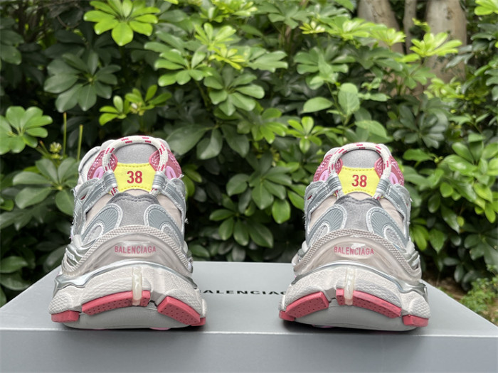 B 17FW Tripe-S High End Sneaker-651